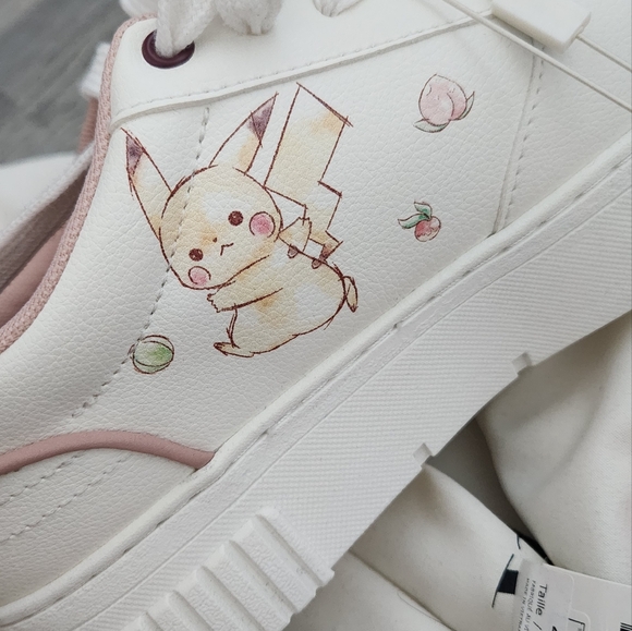 Pikachu sneakers size 7 - Picture 5 of 7
